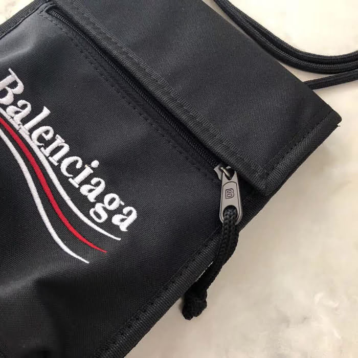 BALENCIAG巴黎世家 新品 巴黎世家 全皮小挎包 手機包  BL1681